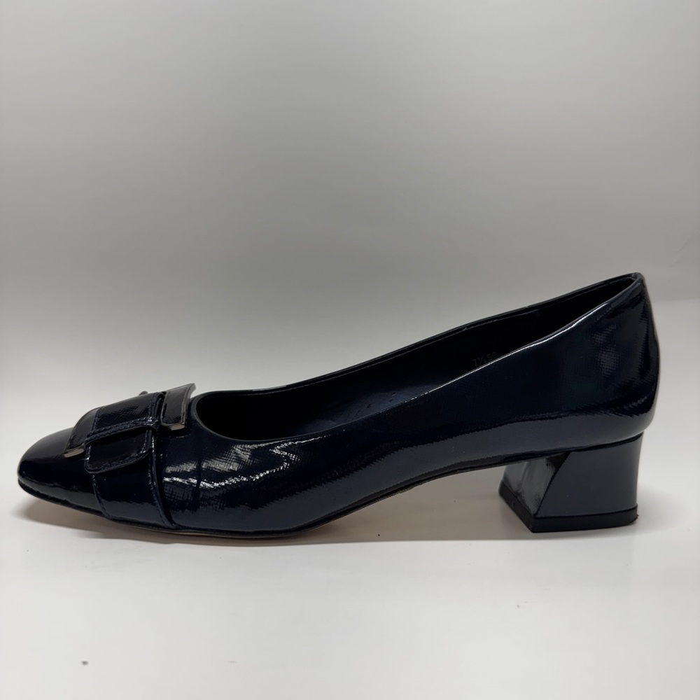 Vaneli Deep Blue Buckle Mid Heel Pumps Size 7.5SS - Picture 3 of 13